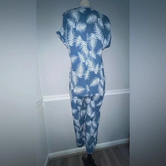 AVA SKY Blue Short Sleeved Jumpsuits/Romper Women - Size SMALL - Picture 6 of 9